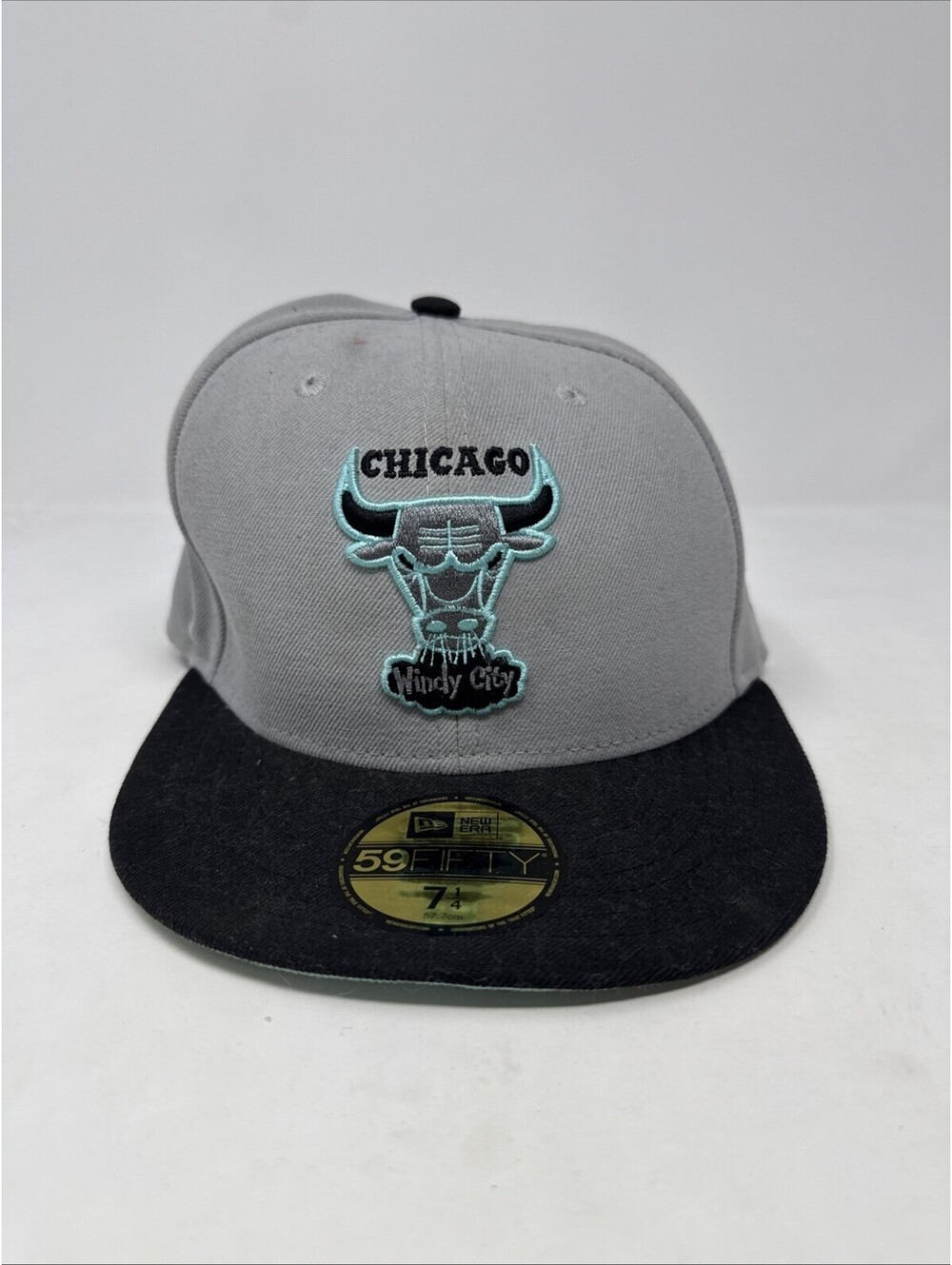 New Era CHICAGO BULLS Windy City 59Fifty Cap Gray Teal Fitted Hat Size 7 1/4